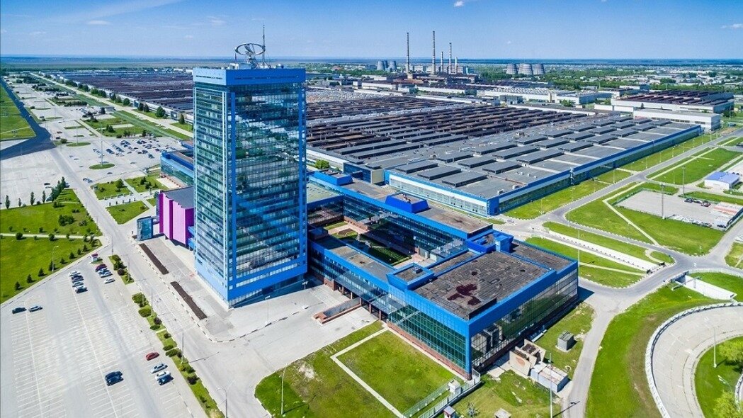 Ладья на крыше АвтоВАЗа снова начала вращаться
