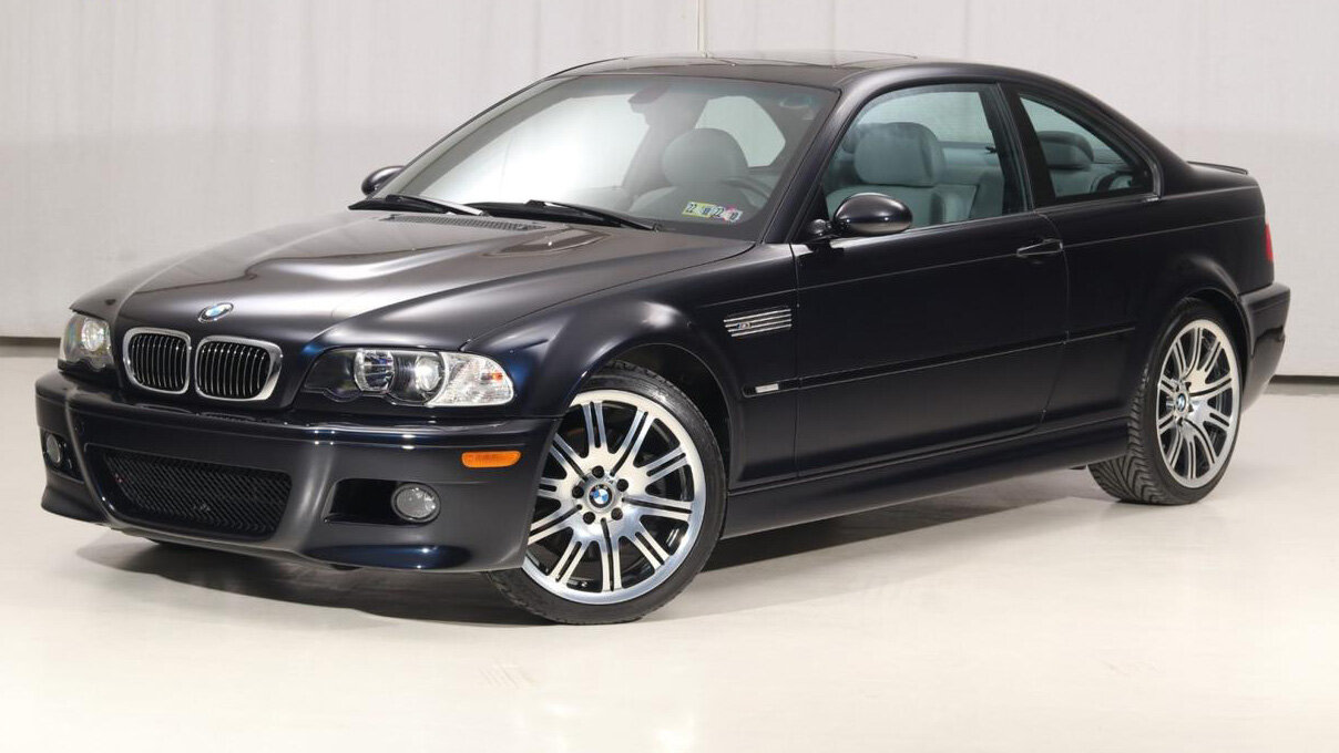 20-летний спорткар BMW M3 с «механикой» продают дороже нового
