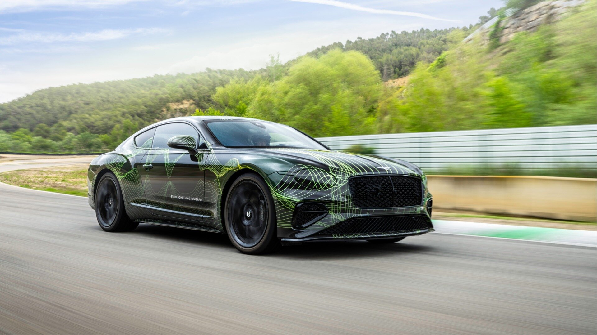 Новый Bentley Continental GT: первые фото и характеристики