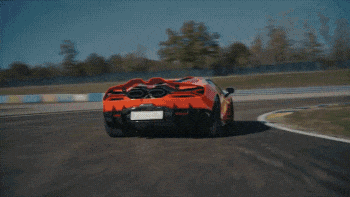 Lamborghini оснастила Revuelto электронным «вторым пилотом»