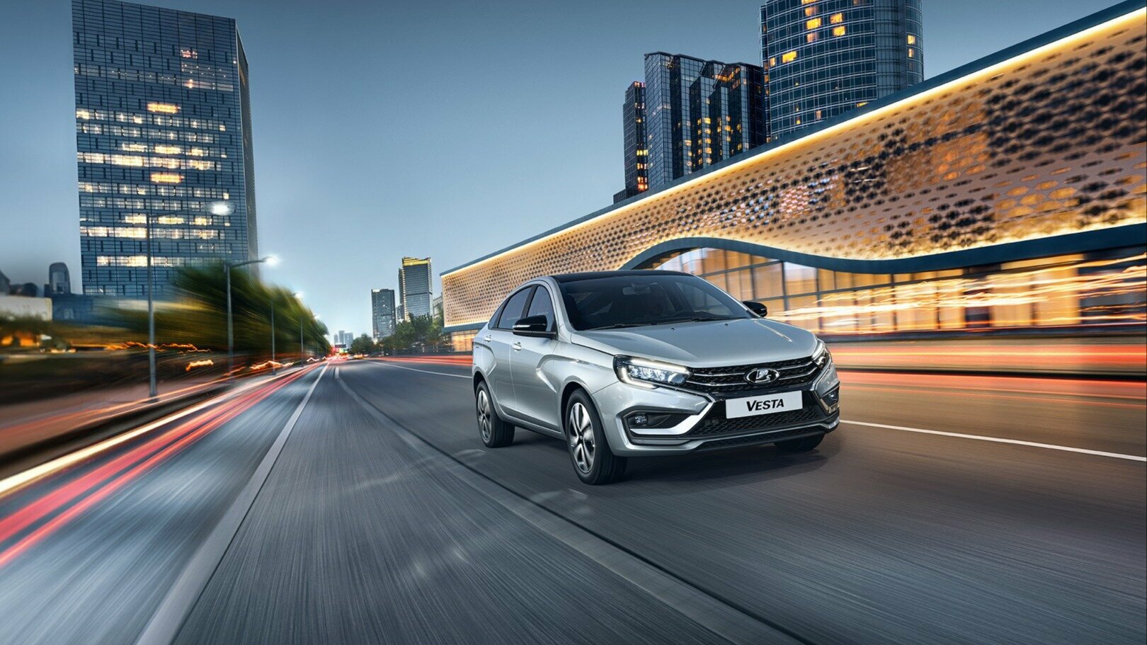 АвтоВАЗ продал рекордное за 11 лет количество автомобилей за месяц