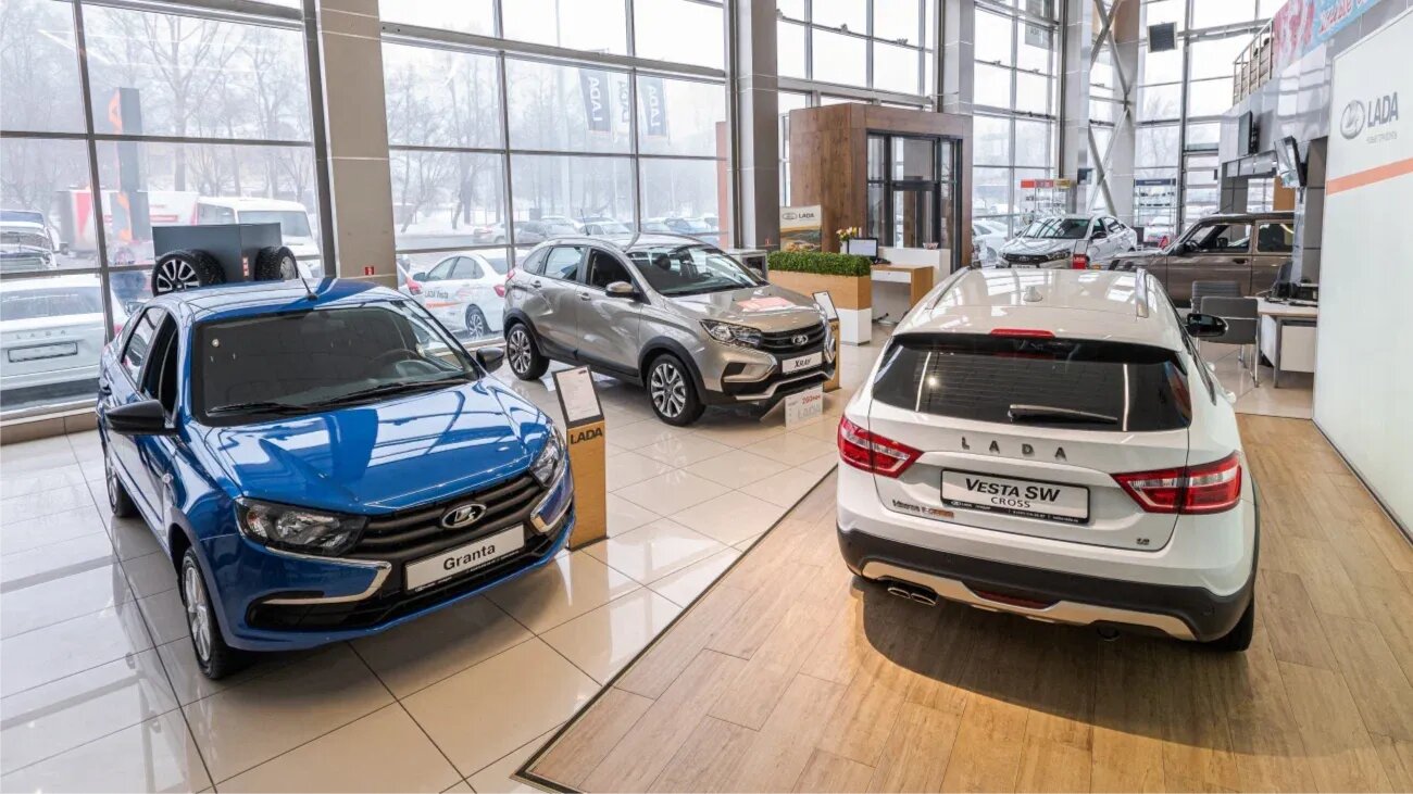 Продажи автомобилей в России выросли на 80 процентов, а китайский кроссовер вошёл в топ-3 моделей