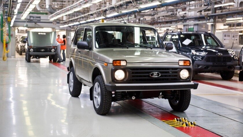 АвтоВАЗу предложили объявить массовый отзыв «упрощённых» автомобилей