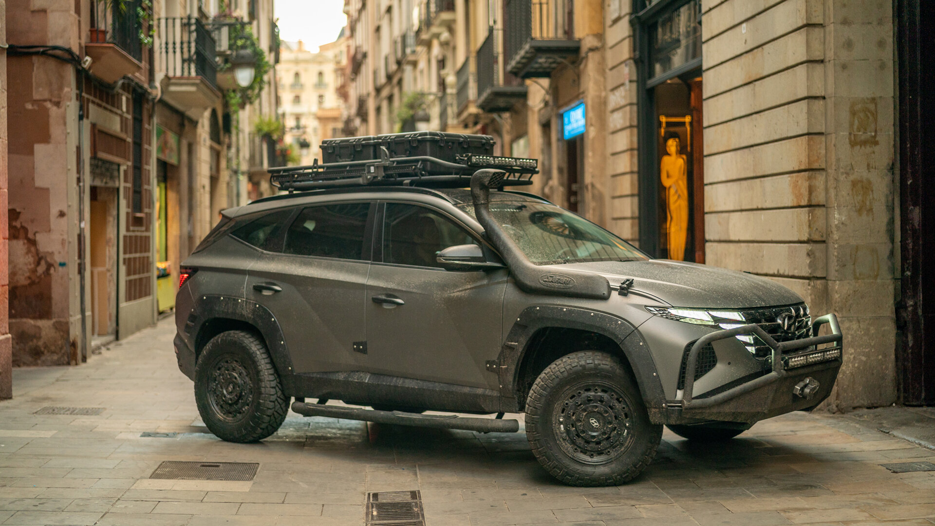 Компания Hyundai превратила Tucson в хардкорный внедорожник ради съёмок в кино