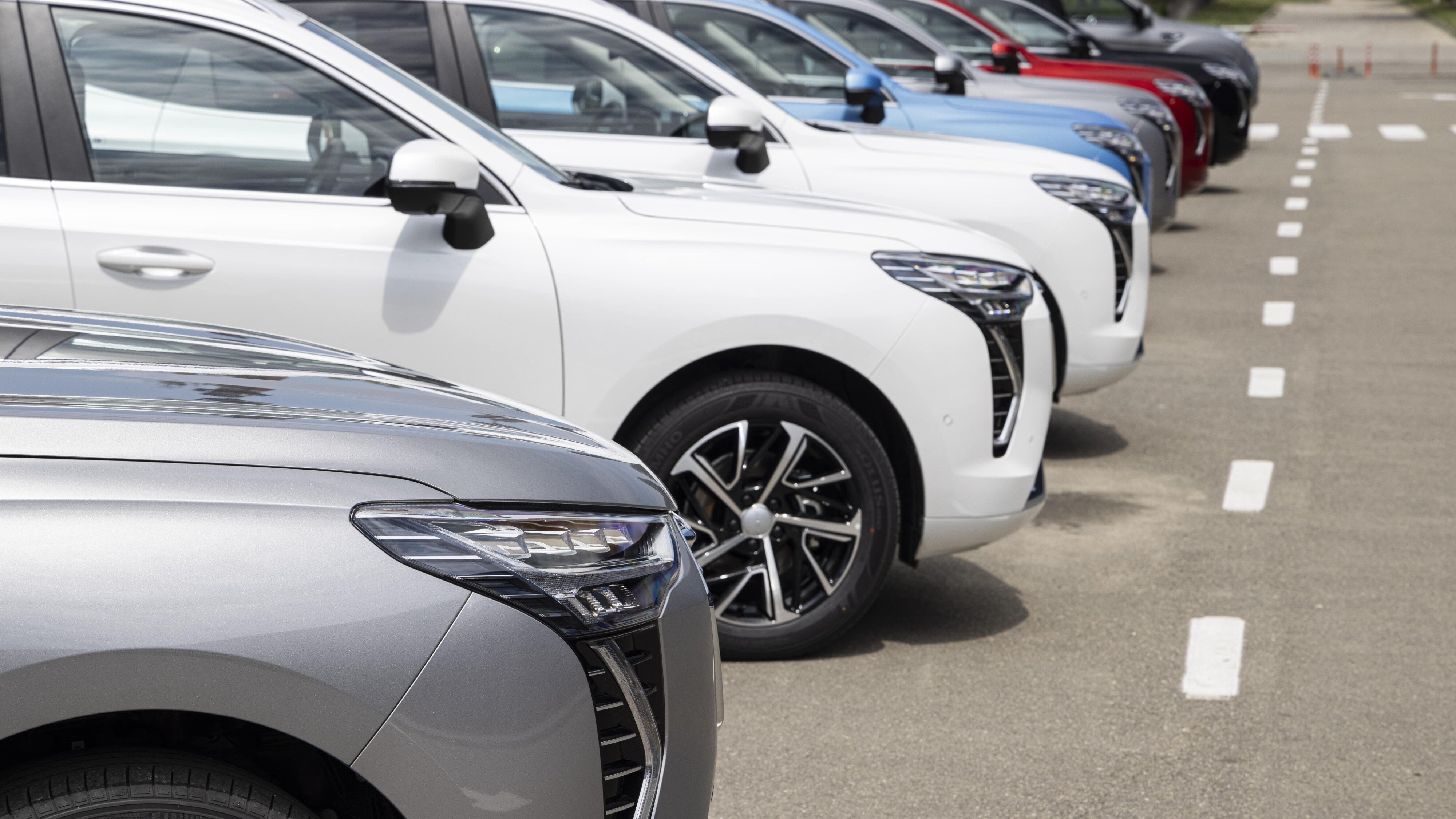Доля новых китайских автомобилей в России сократилась до 40 процентов