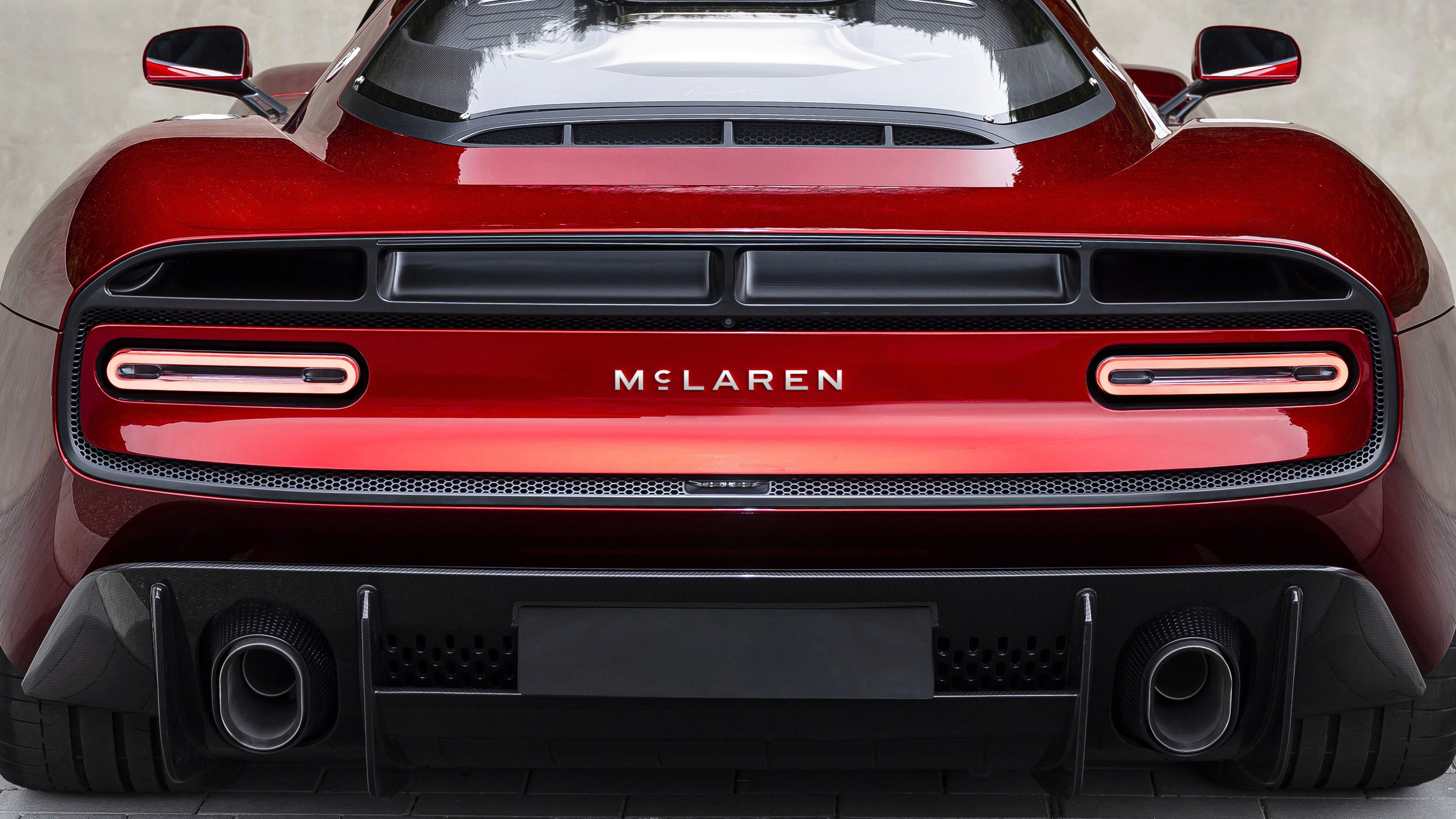 Марка McLaren обновила логотип в рамках масштабного ребрендинга