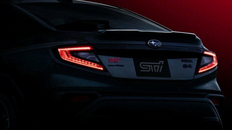 Subaru в январе представит новую версию WRX STI
