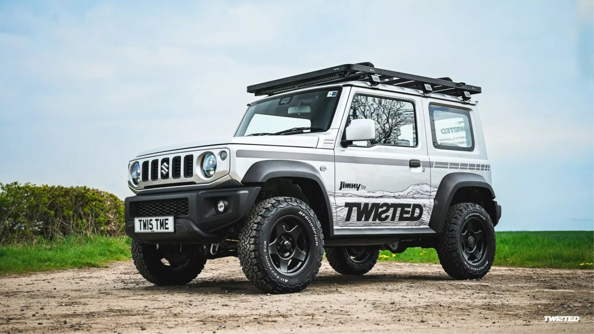 Британцы превращают дешёвый Suzuki Jimny в роскошный внедорожник за 62 тысячи долларов