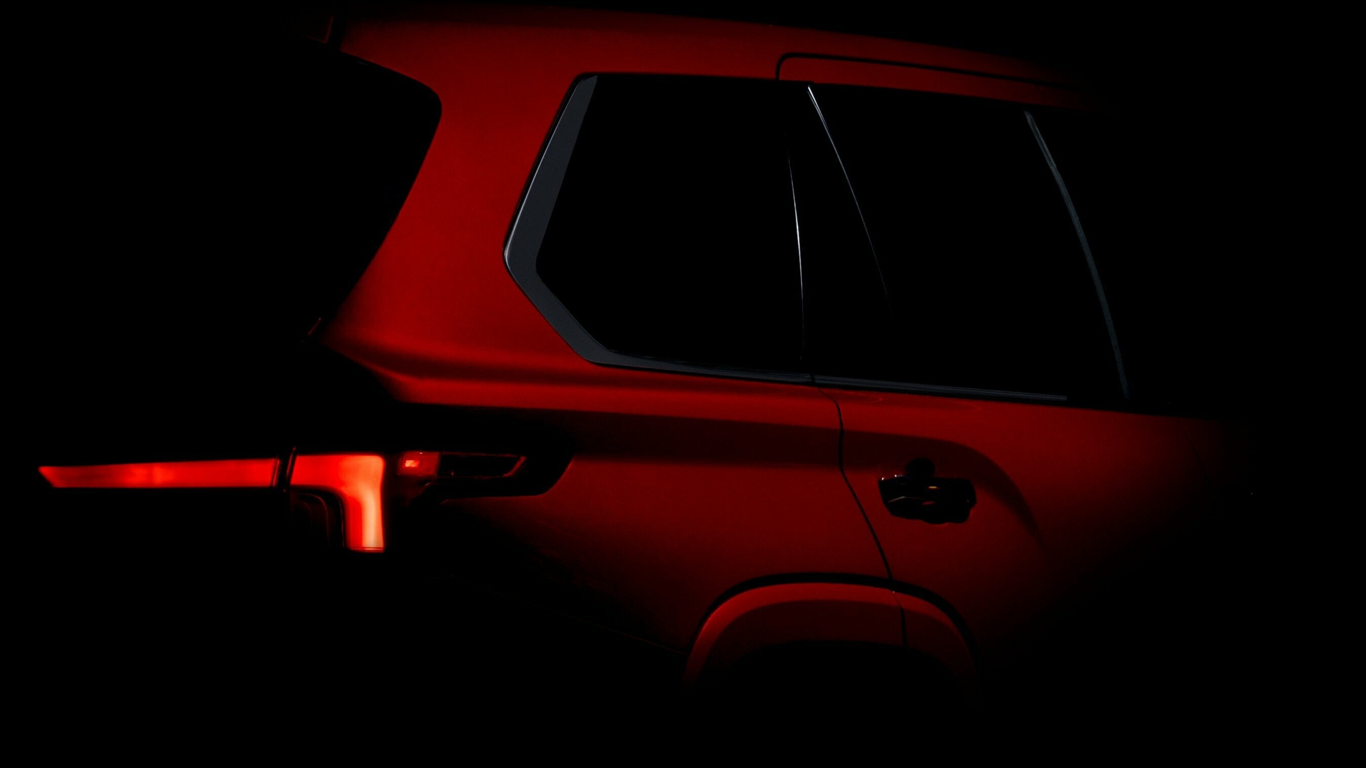 Toyota показала тизер нового внедорожника Sequoia со скрытым сообщением