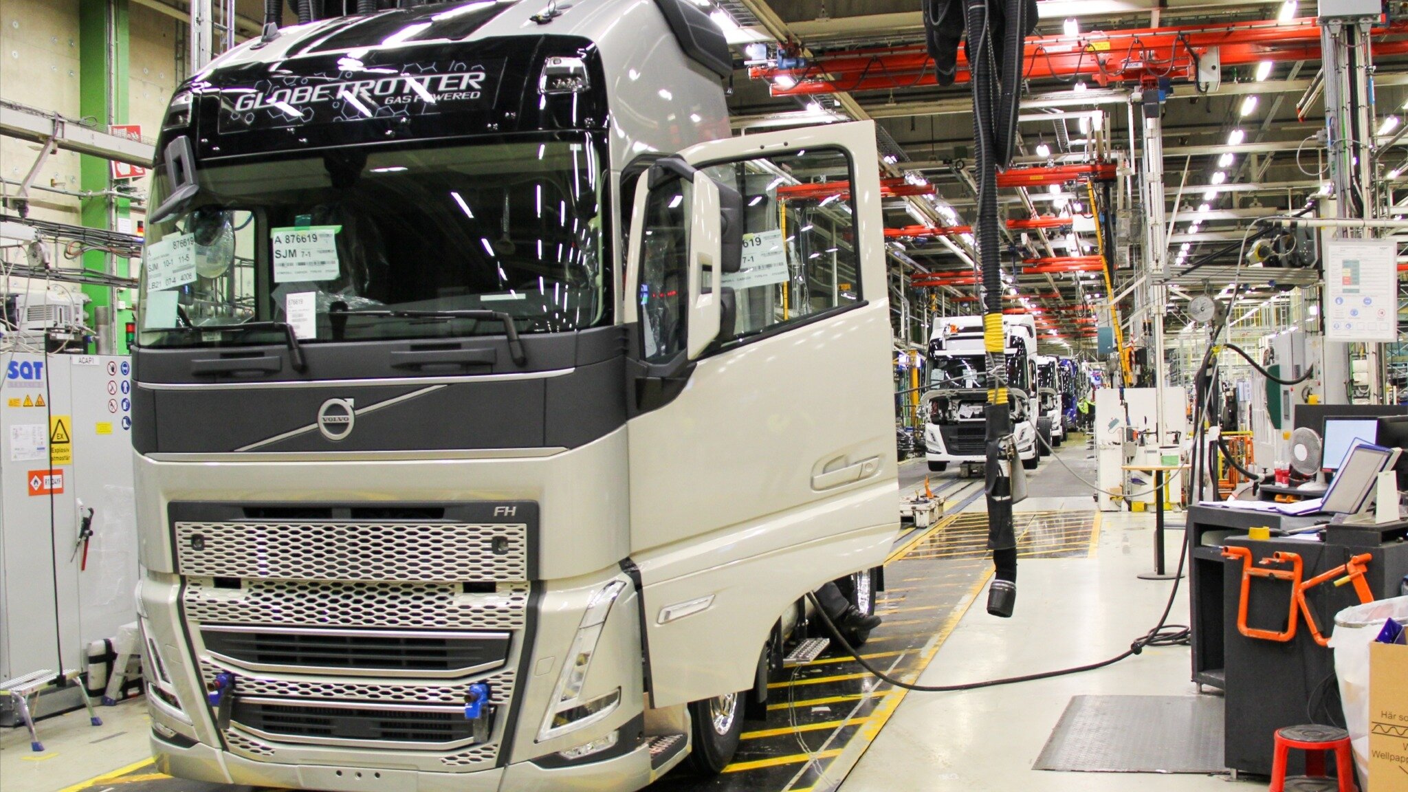 На бывшем заводе Volvo в Калуге до конца года соберут 50 грузовиков