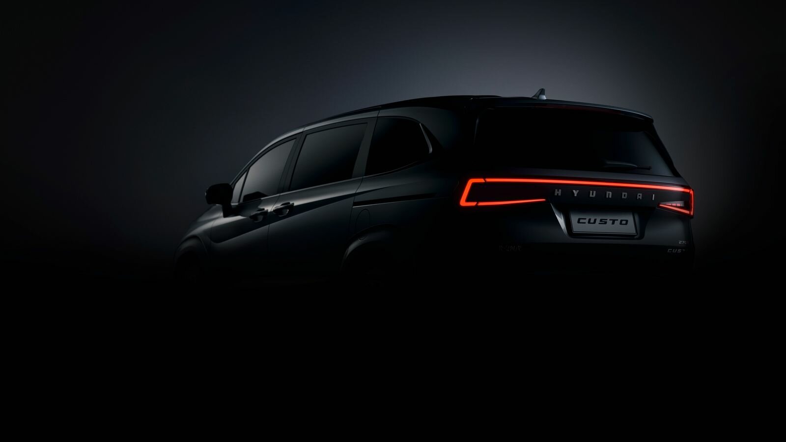 Hyundai показала большой вэн для Китая — у него семь мест и два турбомотора