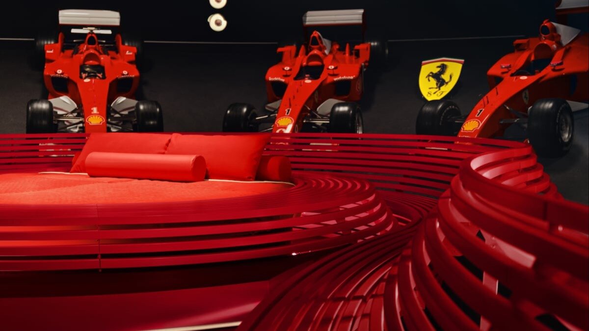 Ferrari предложила поклонникам Формулы-1 переночевать в заводском музее