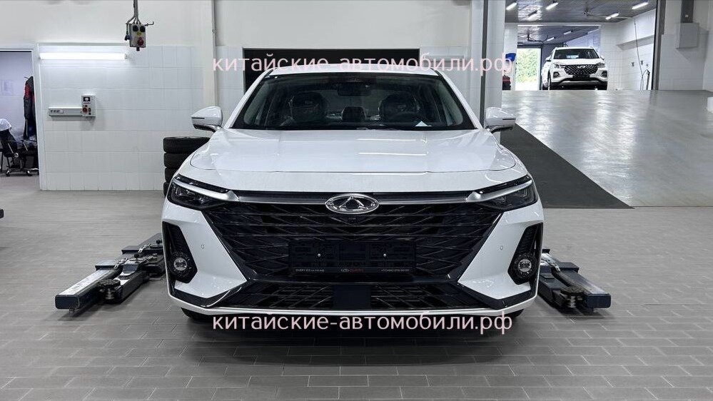 Седаны Chery Arrizo 8 появились у российских дилеров: первые фото