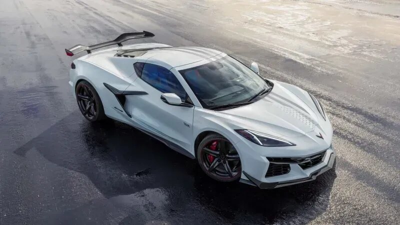 Chevrolet Corvette вышел в «патриотичном» исполнении Stars&Steel