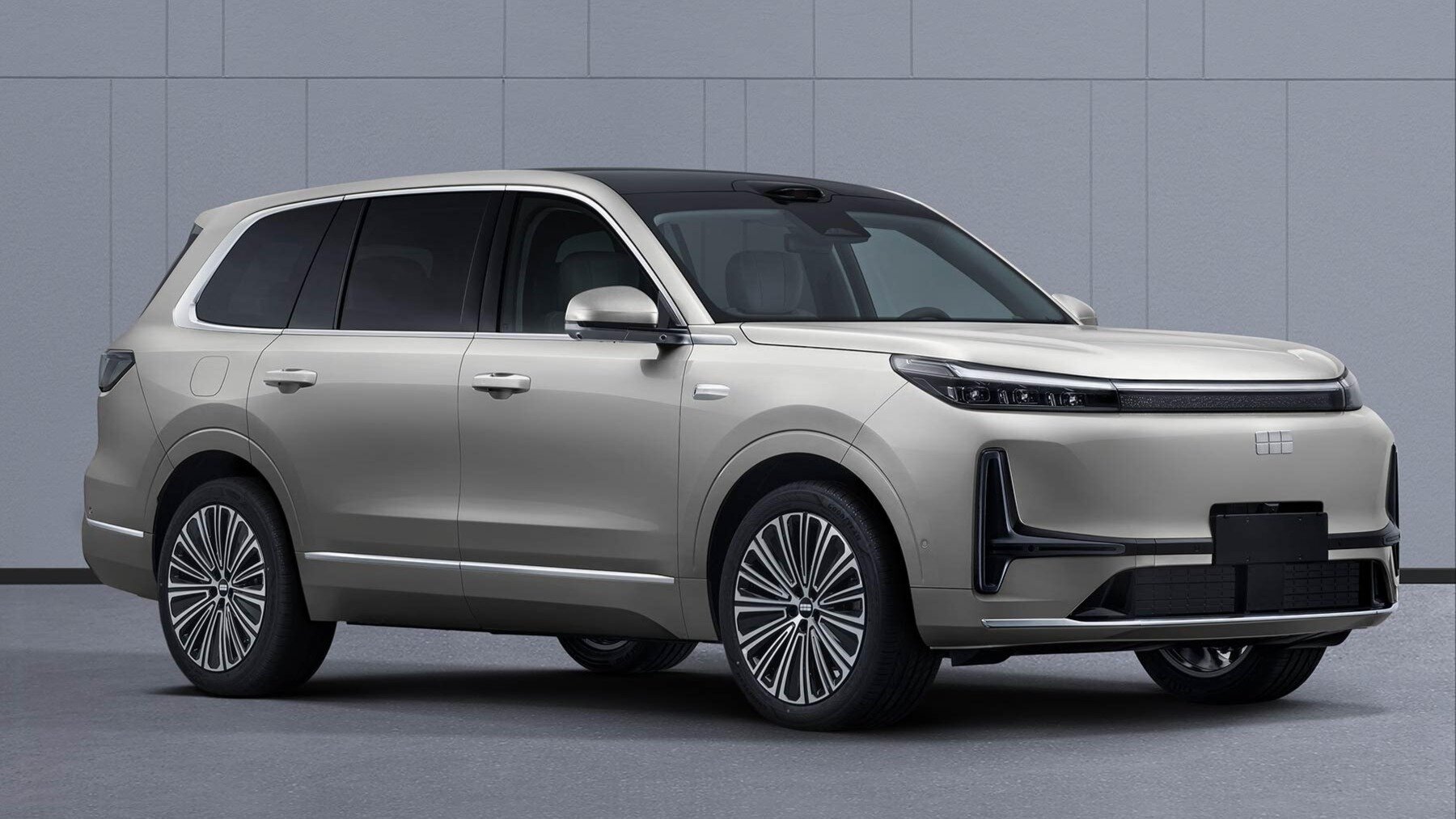 Большой кроссовер Geely Galaxy M9 сможет проезжать на электричестве до 185 километров