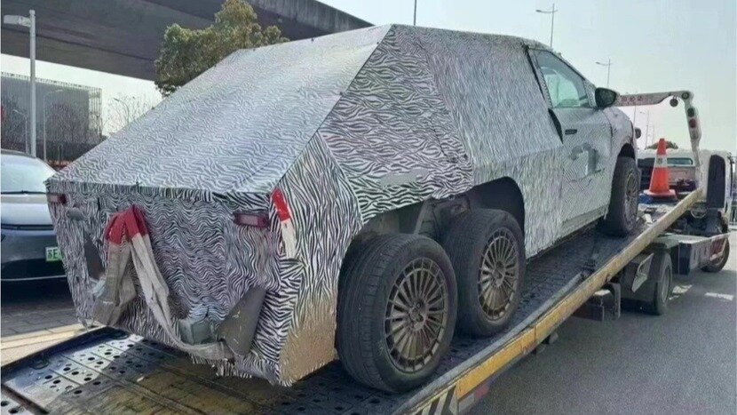 XPeng вывел на тесты шестиколёсный минивэн в стиле Tesla Cybertruck