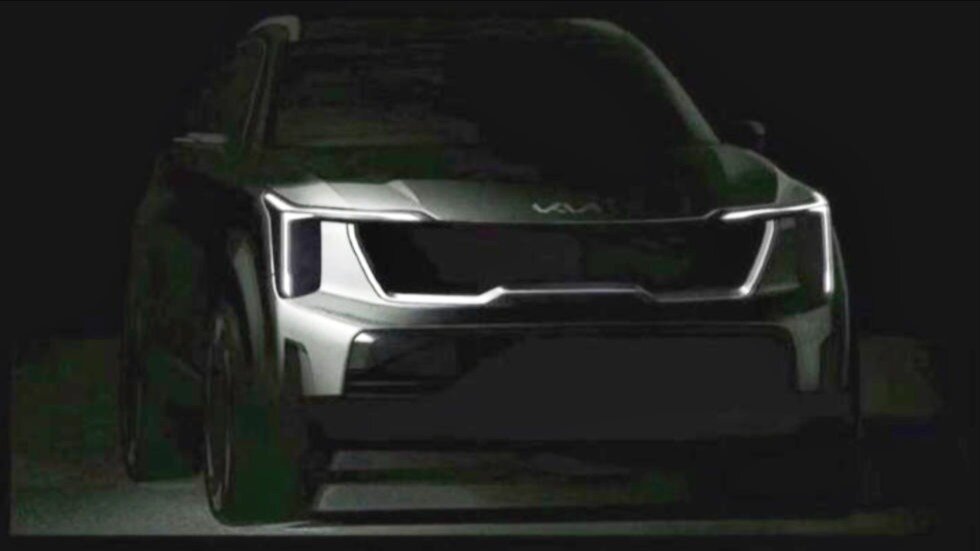 Обновлённый Kia Sorento: первое фото