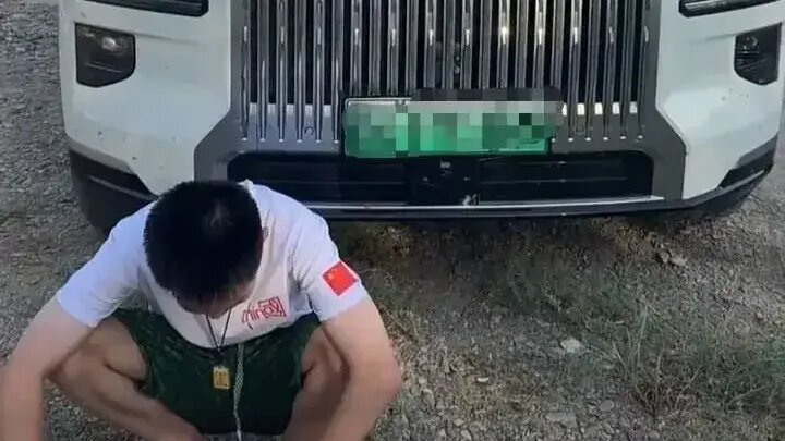 Китайский владелец Zeekr 9X застрял в Казахстане из-за удалённой блокировки 