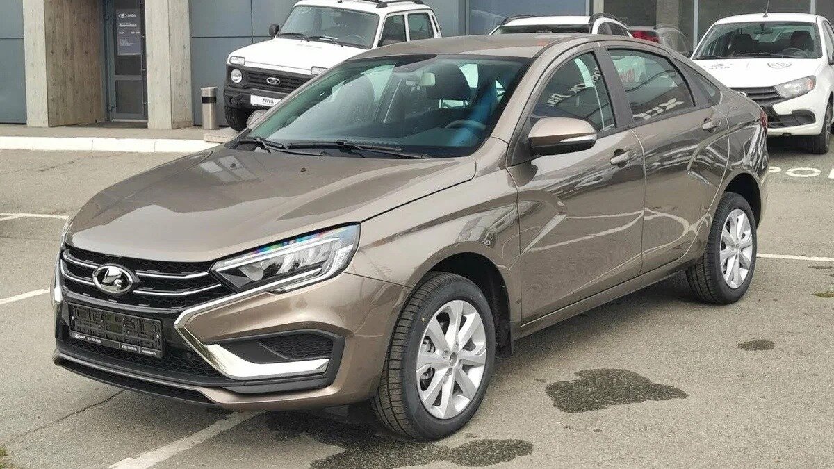 Lada Vesta с 1,8-литровым мотором увеличенной мощности появится до конца осени