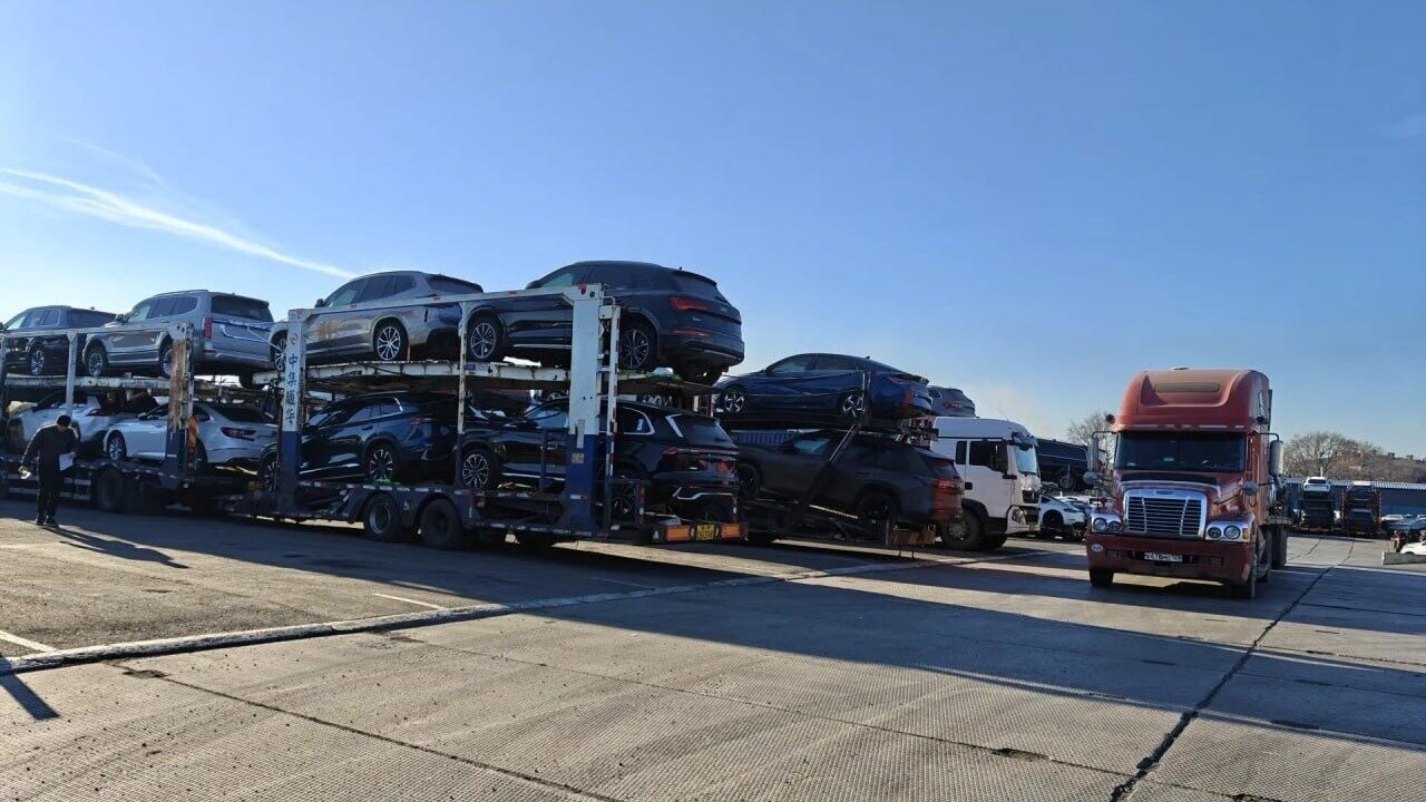 В Россию ввезли рекордное количество подержанных автомобилей из Китая