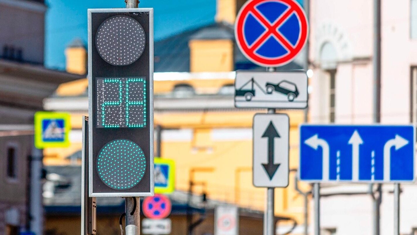 В 2026 году 80 процентами светофоров в Москве будет управлять искусственный интеллект