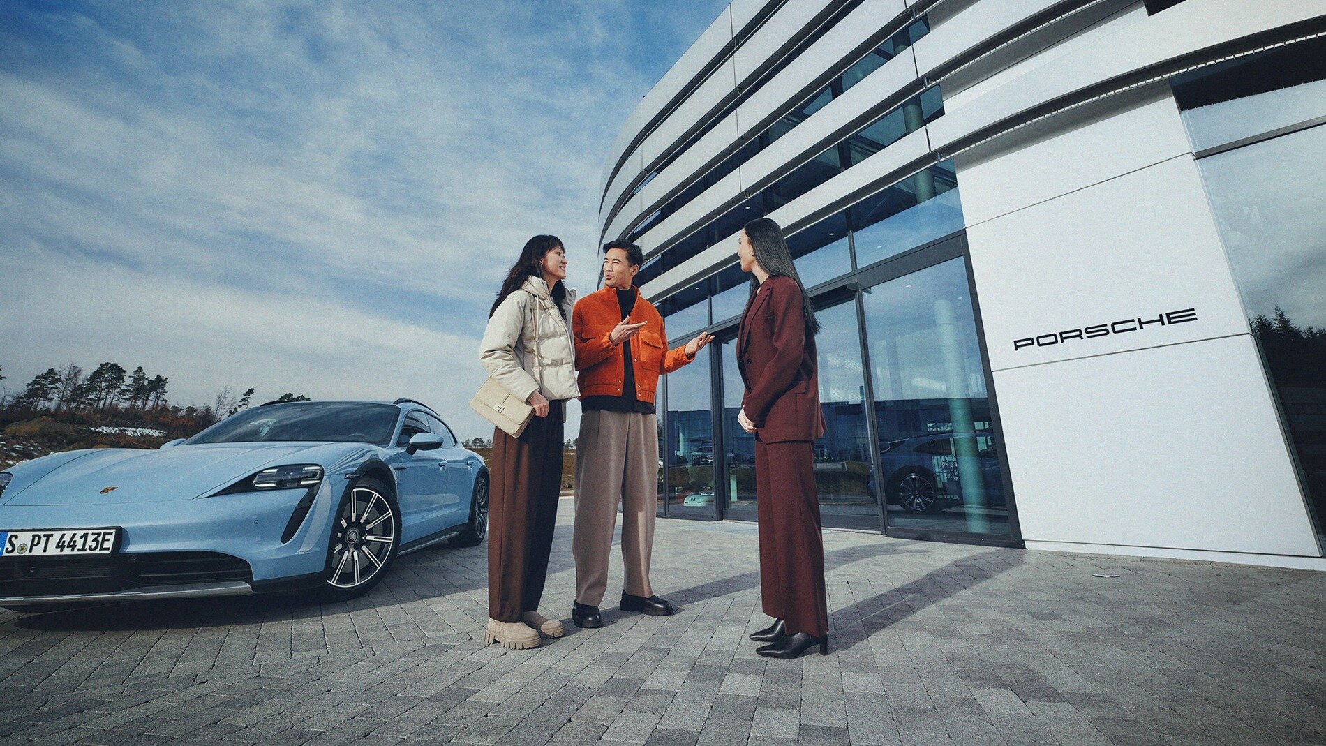 Продажи Porsche в Китае падают четвёртый год подряд
