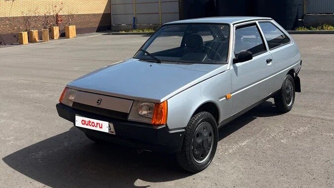 На Авто.ру появилась «Таврия» с пробегом 500 км: её оценили почти как Lada Granta