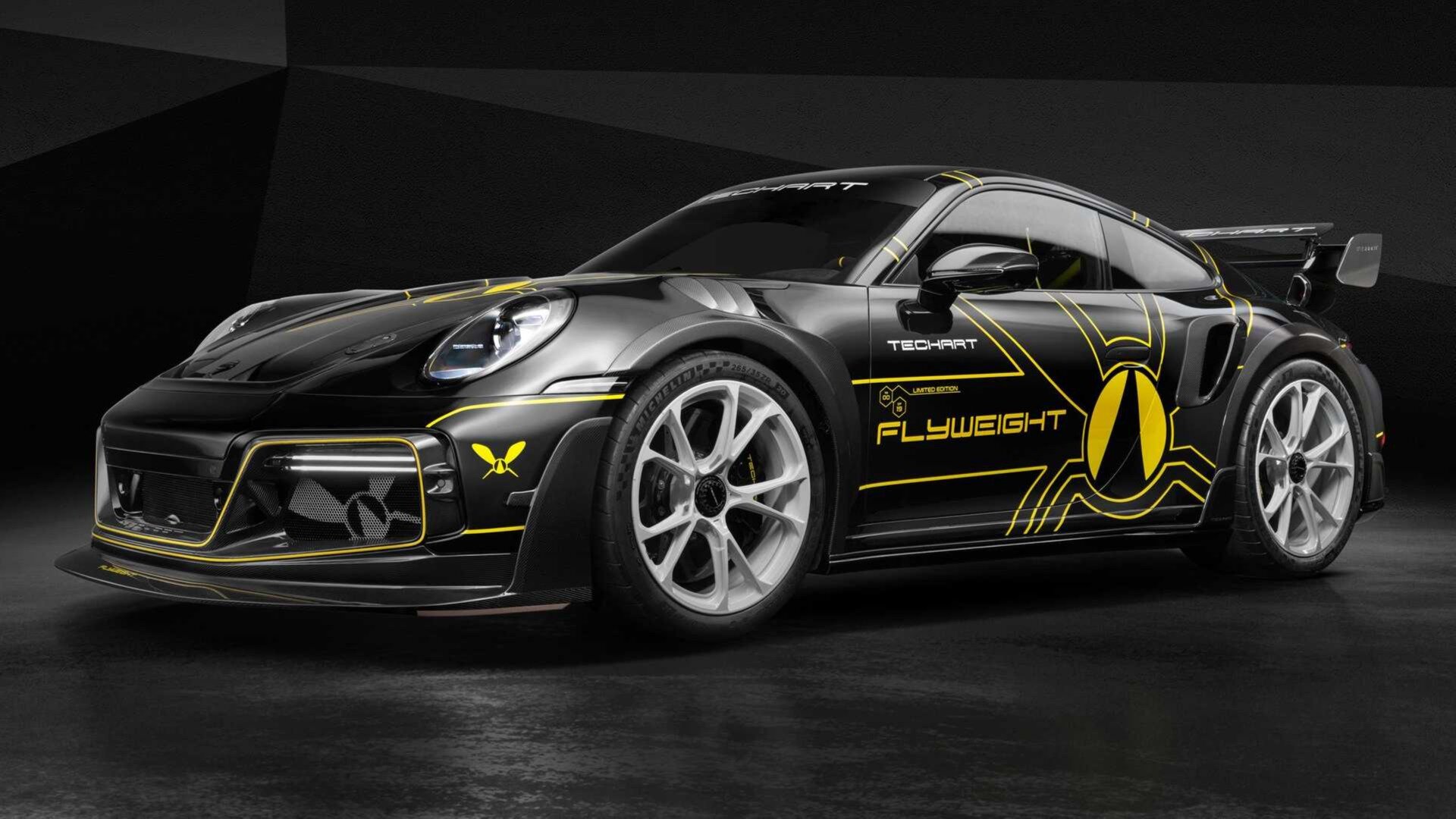Porsche 911 Turbo S стал 800-сильным трековым суперкаром с карбоновым обвесом