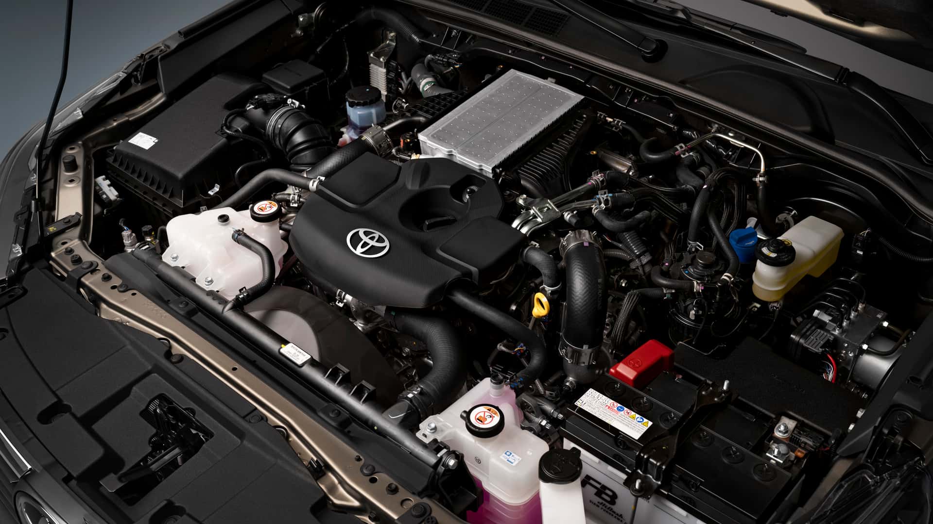 Компания Toyota не станет отказываться от дизелей в ближайшие годы