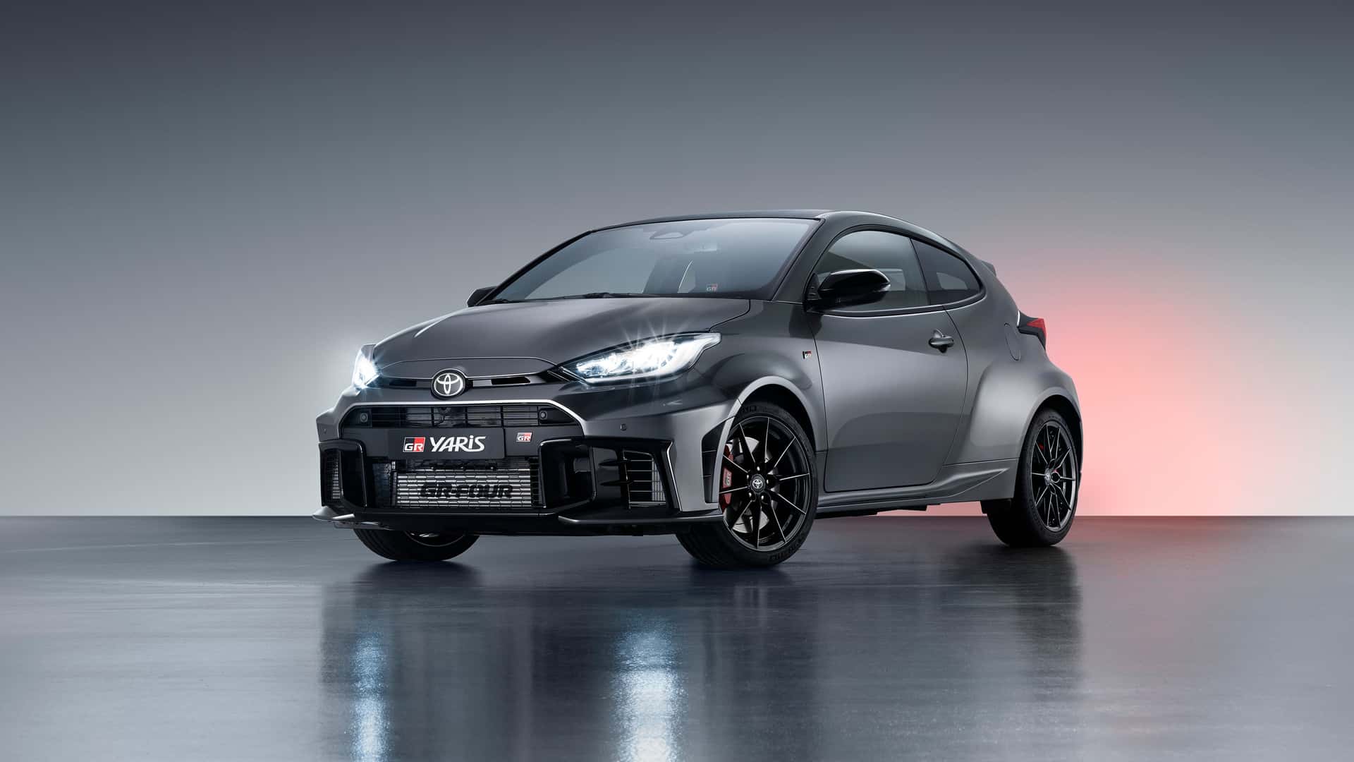 Обновлённый Toyota GR Yaris обойдётся во Франции в 100 тысяч долларов из-за налога на выбросы