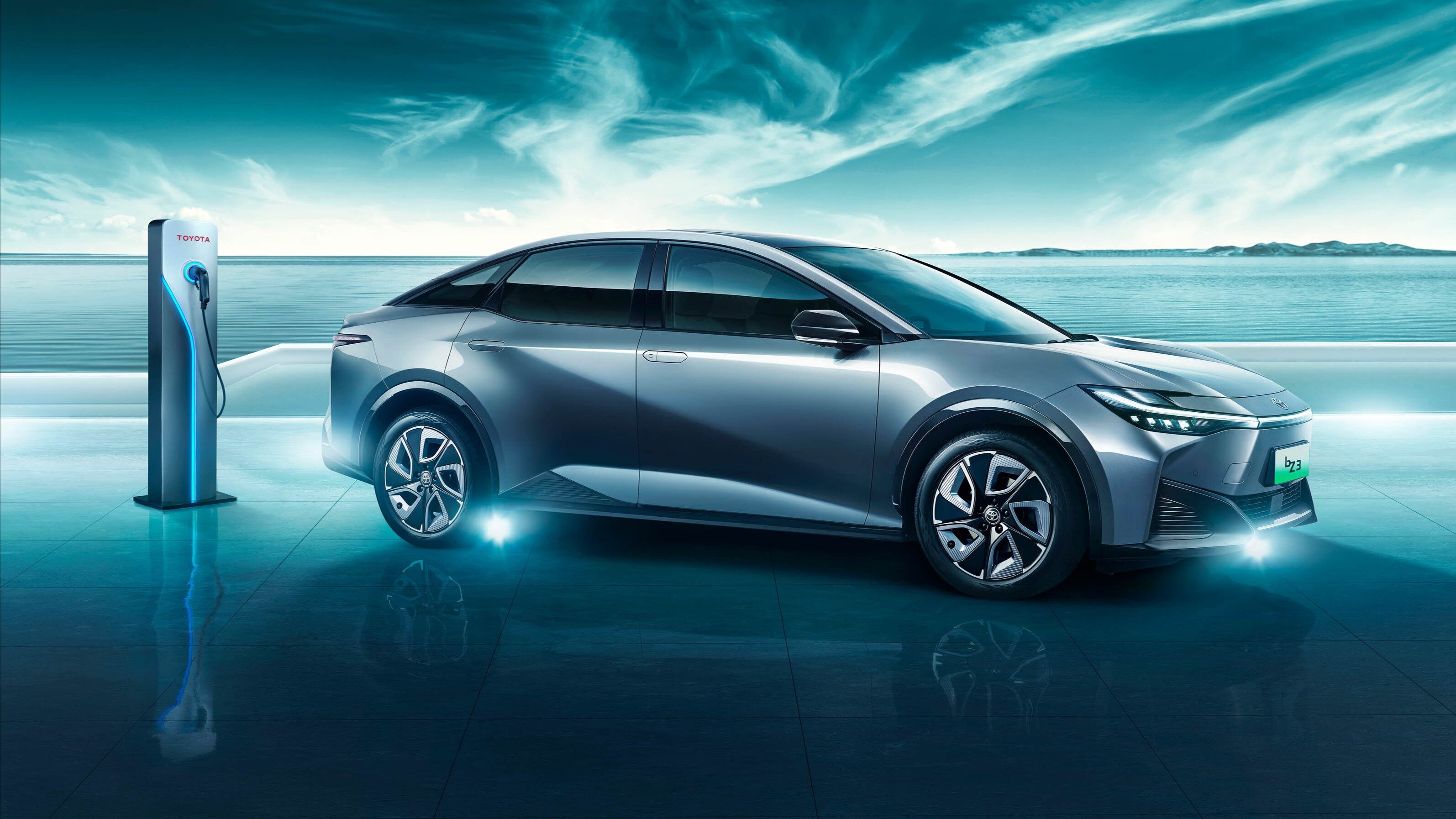 Новые Тойоты для Китая получат гибридный привод от BYD