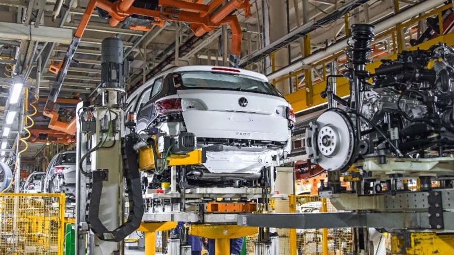 Volkswagen Group остановит заводы в Германии из-за недопоставок комплектующих из Украины