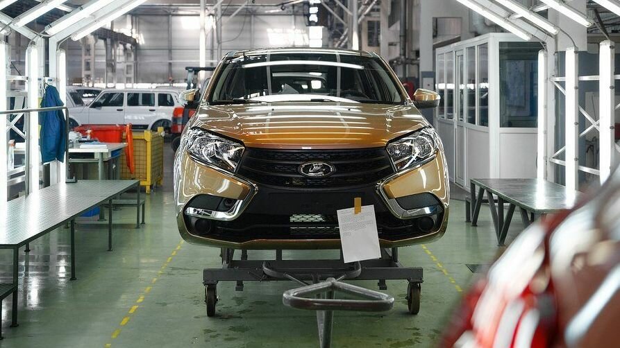 Стала известна причина отсутствия комплектующих на АвтоВАЗе