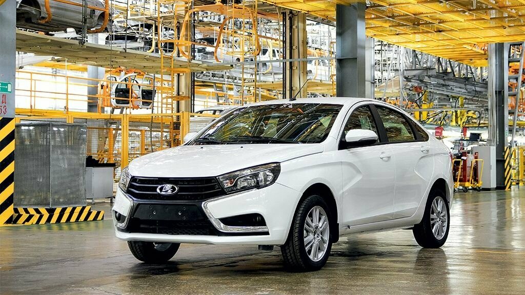 Министр транспорта готов пересесть на автомобиль Lada, но с условием