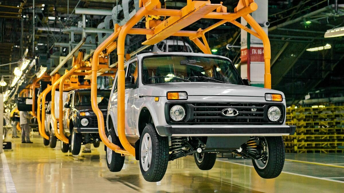 АвтоВАЗ раскрыл стоимость разработки автоматической коробки и полного привода