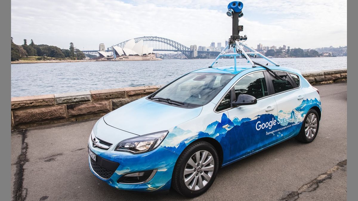 Аргентинцу выплатят 12 тысяч долларов за то, что камера Google Street View сняла его голым