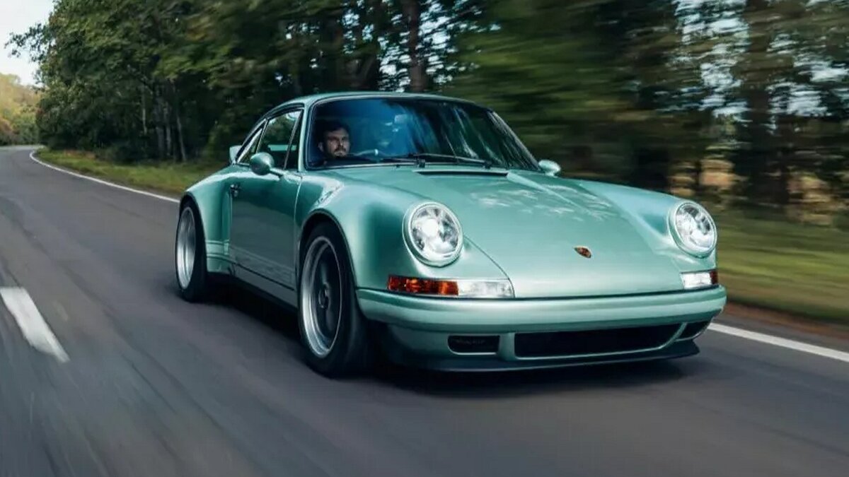 Британский рестомод на базе Porsche 911 оценили дороже 560 тысяч долларов без учёта машины-донора
