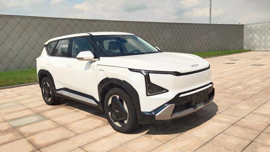 Рассекречен серийный электрокроссовер Kia EV5