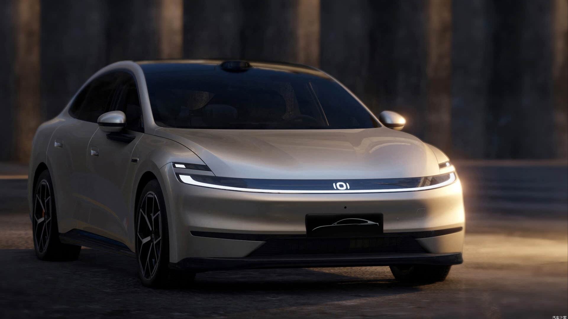 Changan показал 4,88-метровый электролифтбек суббренда Qiyuan