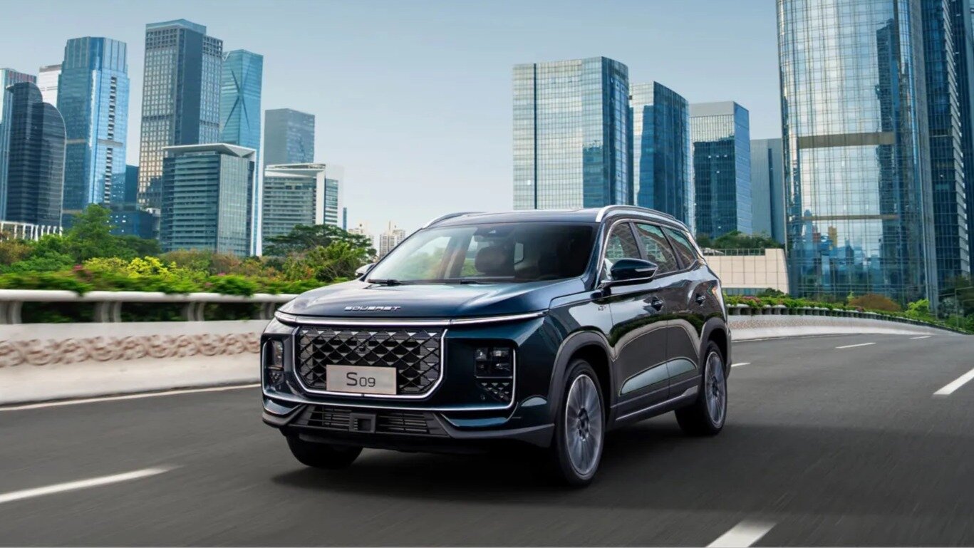 Сборку большого кроссовера Soueast S09 наладят на «Автоторе»