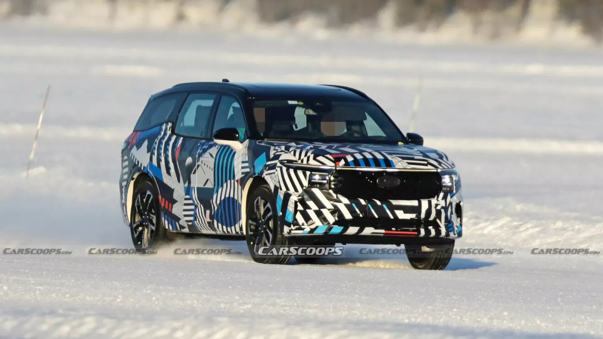 Новый Ford Edge заметили на тестах за пределами Китая