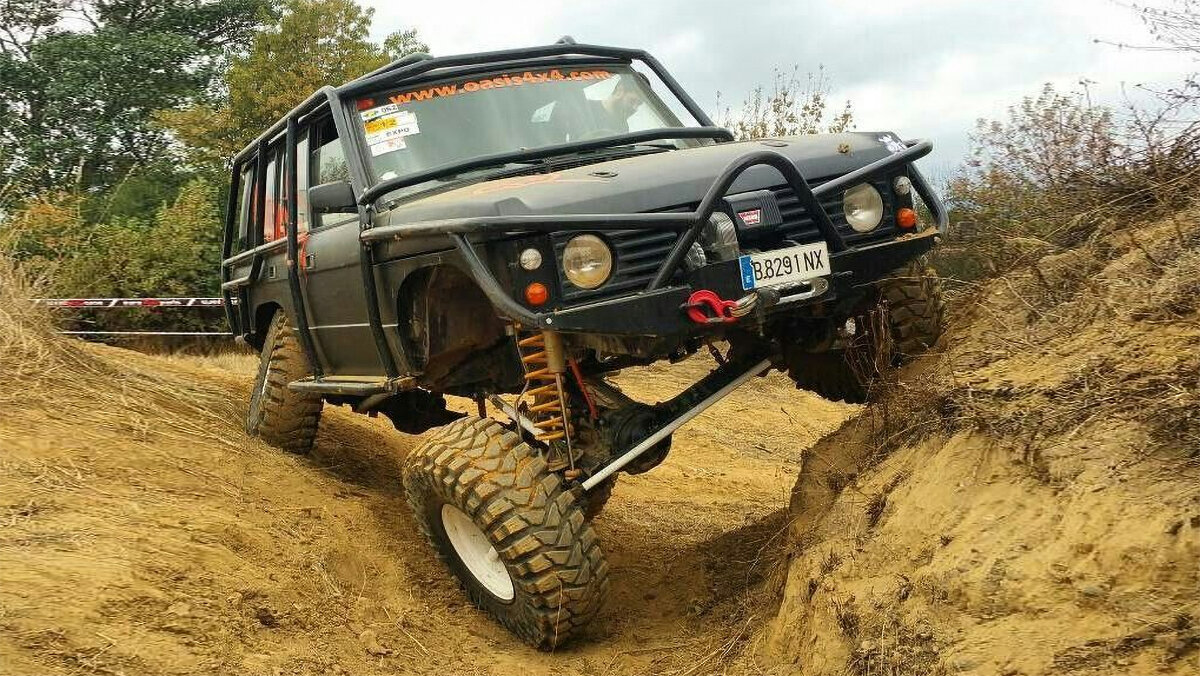 Внедорожная йога на старых и раскоряченных Range Rover. Фотопост