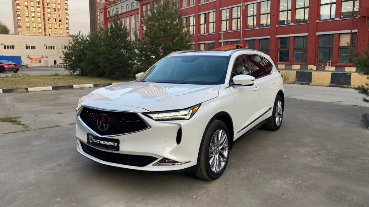 Названы российские цены на кроссовер Acura MDX нового поколения