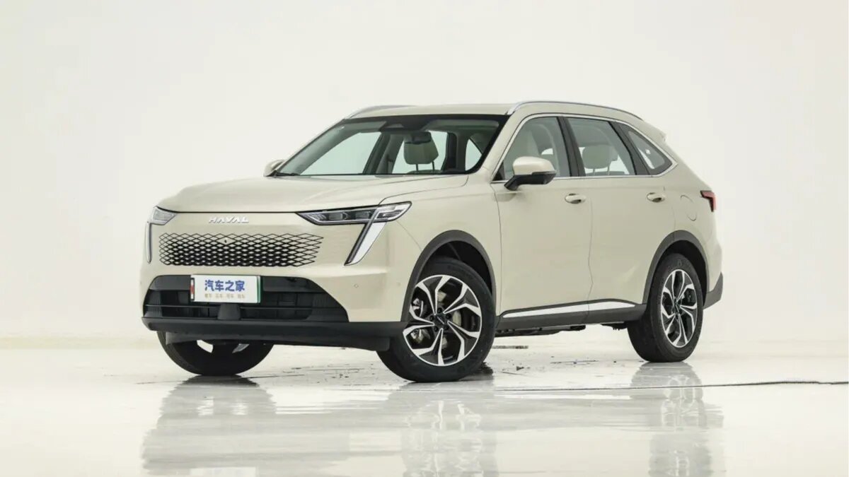 Новый гибридный кроссовер Haval Xiaolong Max за 3,8 миллиона рублей появился на Авто.ру 