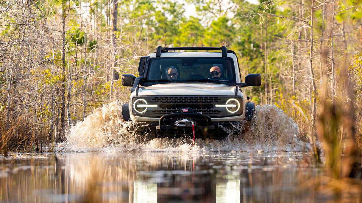 Владельцы Ford Bronco массово пожаловались на поломку двигателей