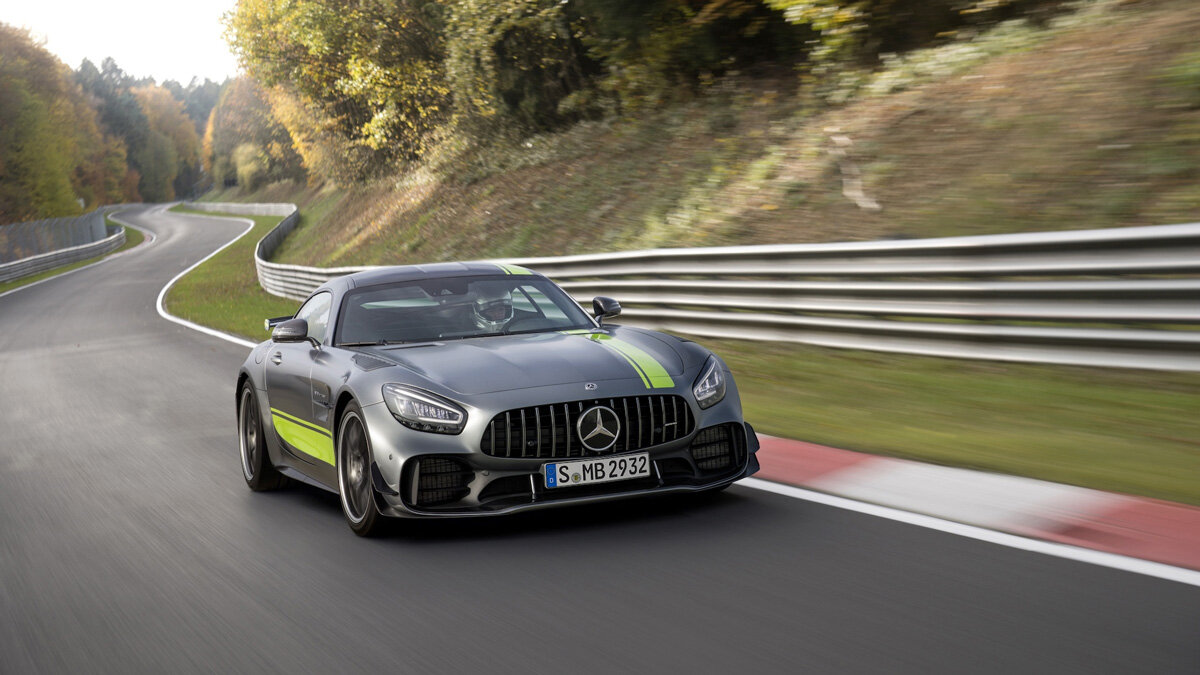 Трековая версия Mercedes-AMG GT не смогла побить рекорд Нюрбургринга