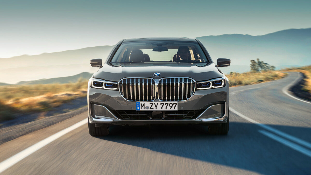 5 фактов про обновлённый седан BMW 7 серии