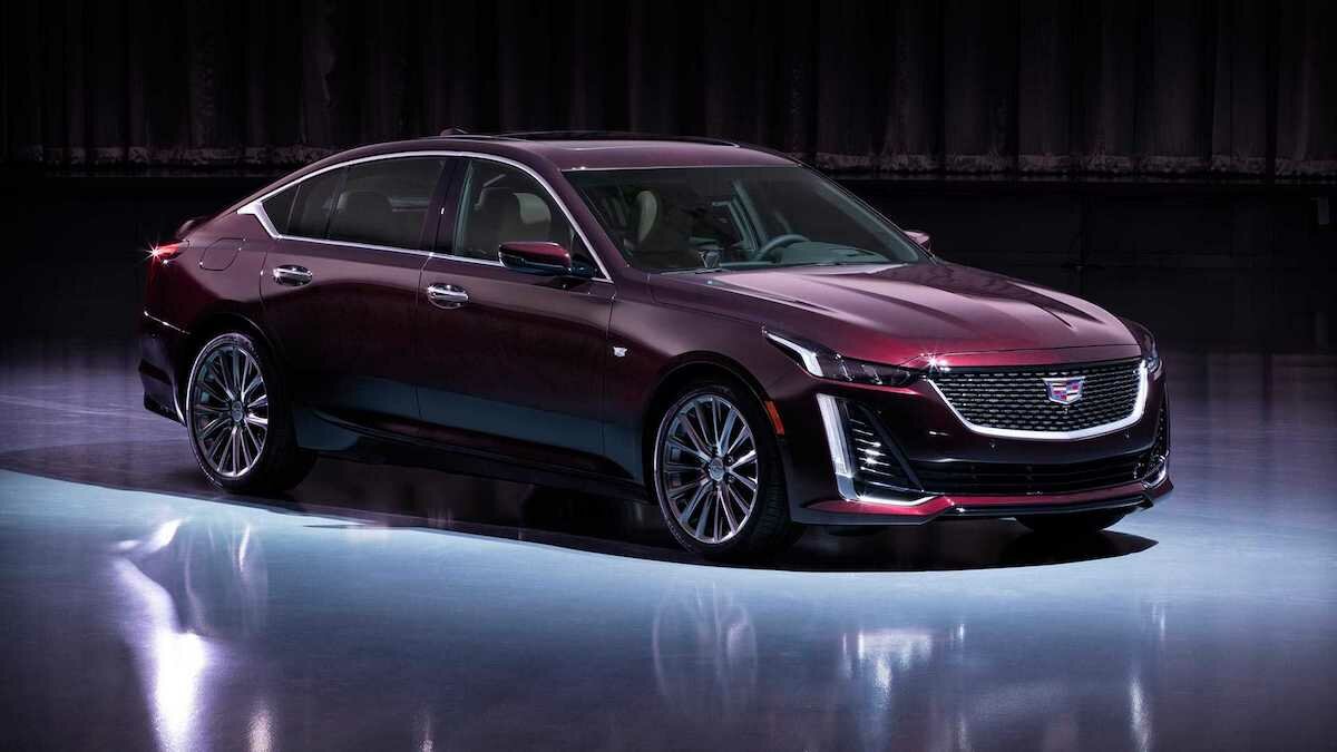 Cadillac раскрыл все подробности про седан CT5