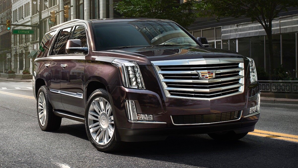 Новый Cadillac Escalade сделают мощнее Lamborghini Urus