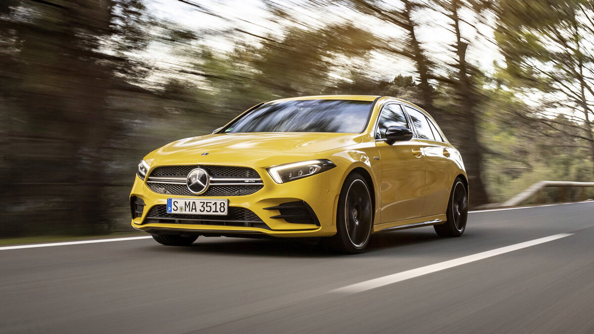 Названа российская цена на самый слабый Mercedes-AMG